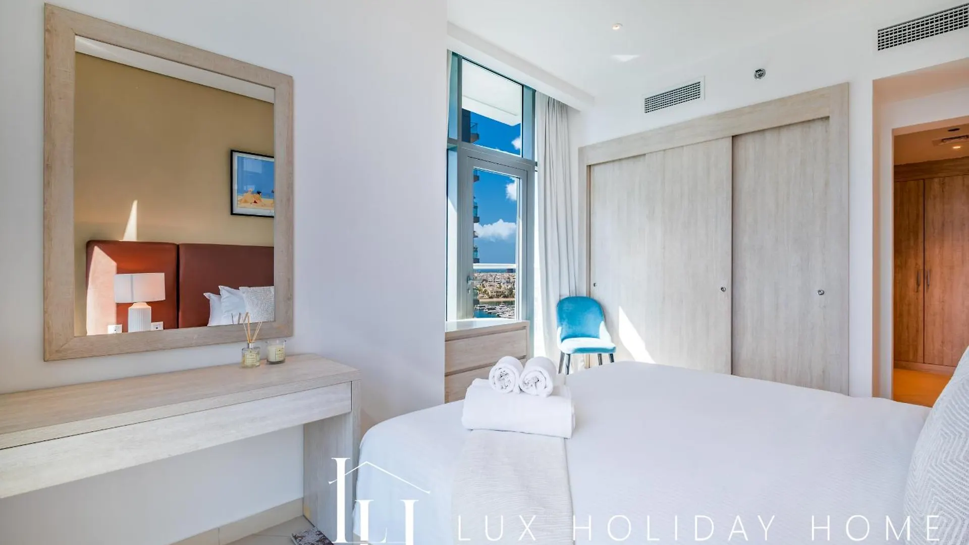 Lux The Seven Palm Sea View Suite Dubai