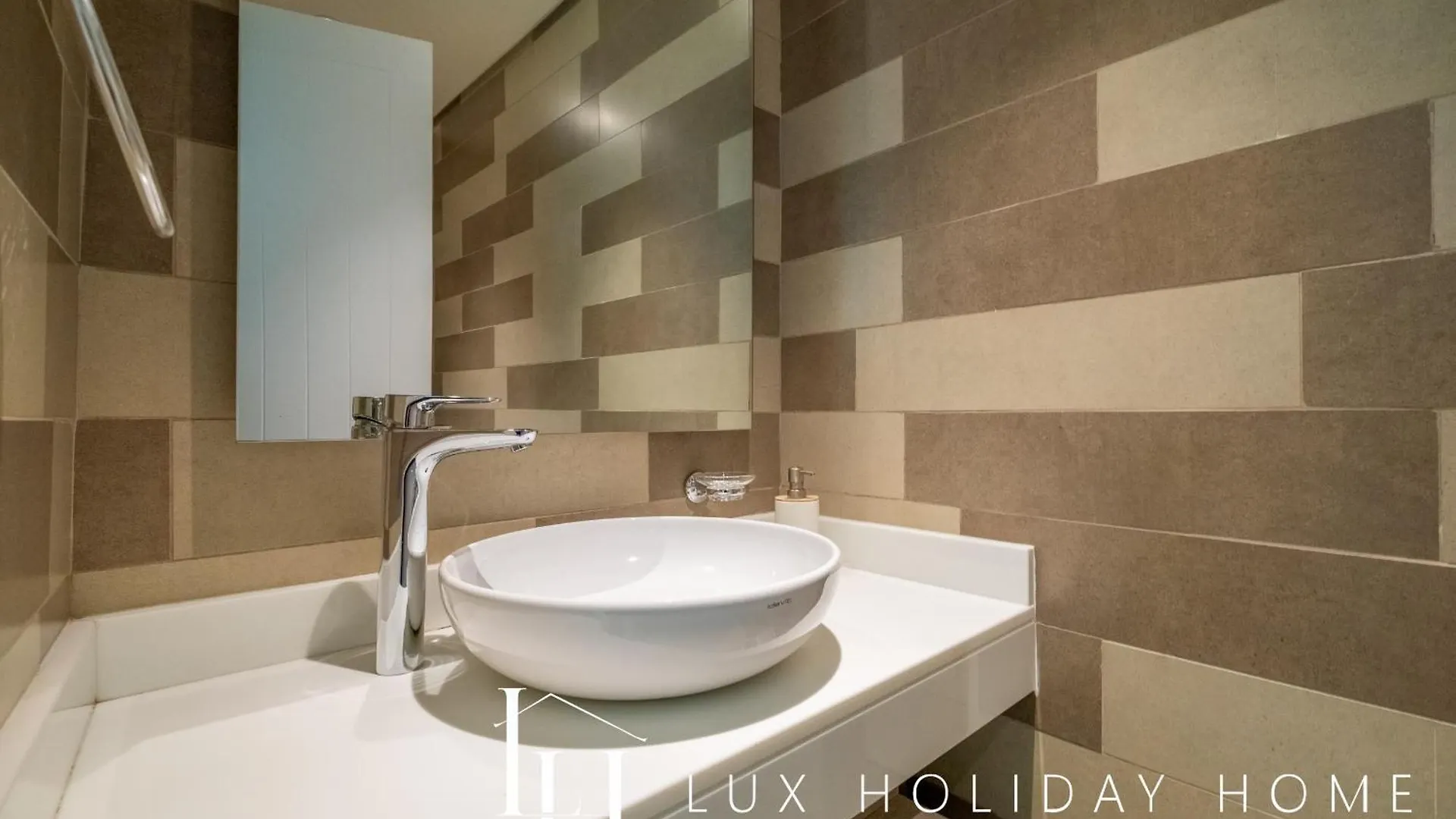 Apartment Lux The Seven Palm Sea View Suite Dubai