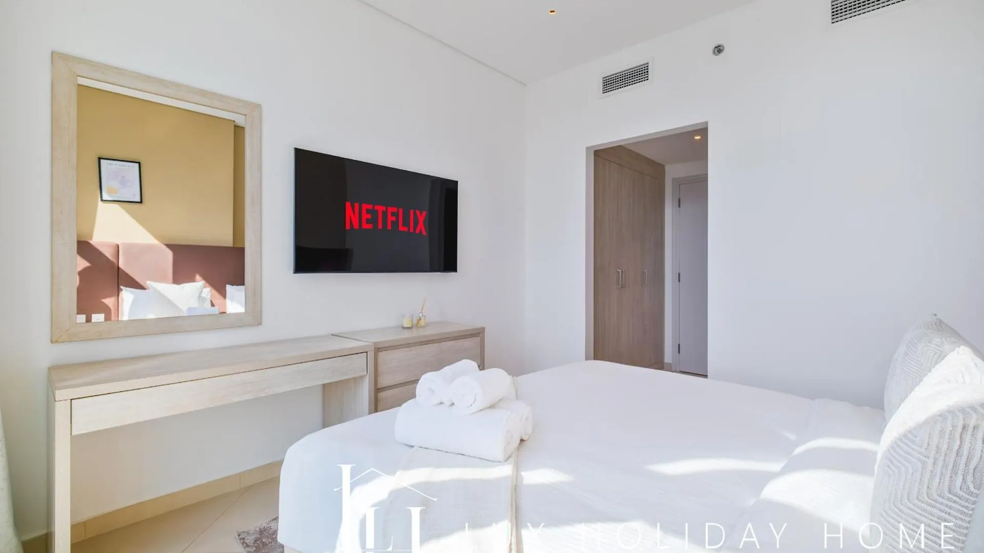 Lux The Seven Palm Sea View Suite Dubai